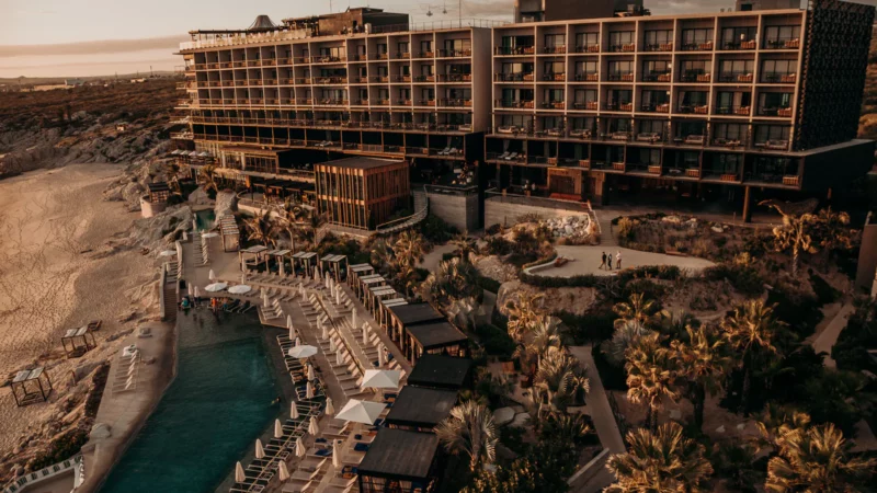 The Cape, a Thompson Hotel, celebra 10 años de redefinir el lujo en Los Cabos